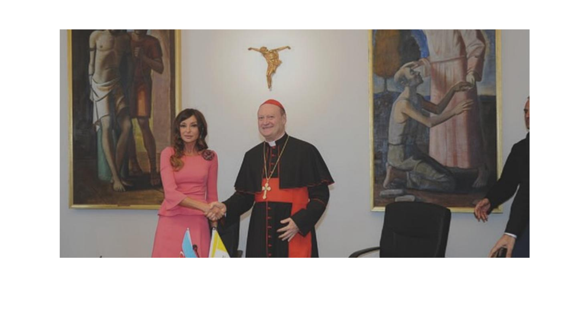 Suscripción del contrato para la restauración de las Catacumbas de San Sebastián, formalizado en territorio italiano y en la Santa Sede, con componente interreligioso y diplomático.